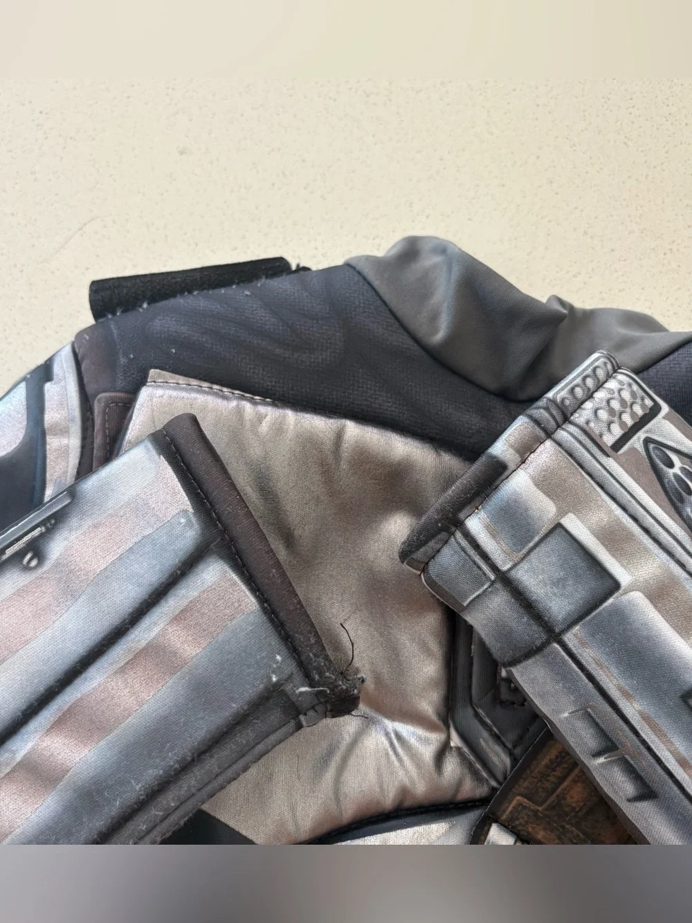 Rubies Star Wars The Mandolorian Halloween Costume, Child Size Medium (8-10)